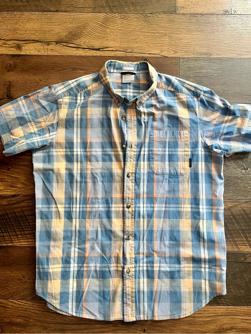 Columbia Light Blue Plaid Short-Sleeve Button-Down Shirt